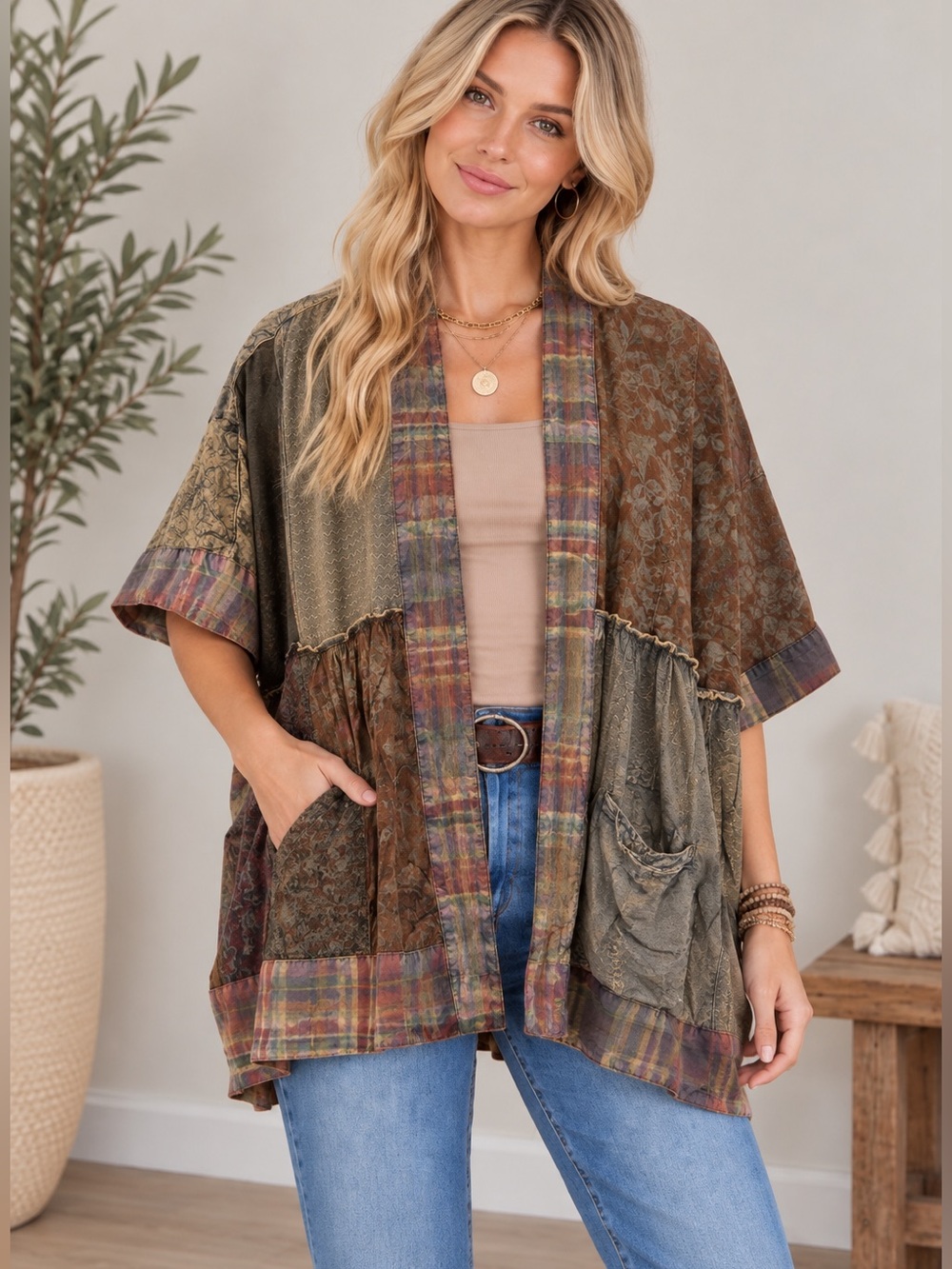 529. Women's Earth Tone Oversized Boho Patchwork Kimono Cardigan